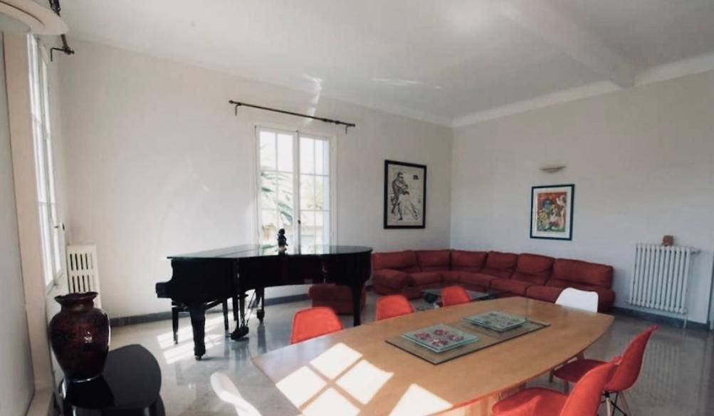 Prestigieuse Avec Piscine Privée Au Cœur De Villa