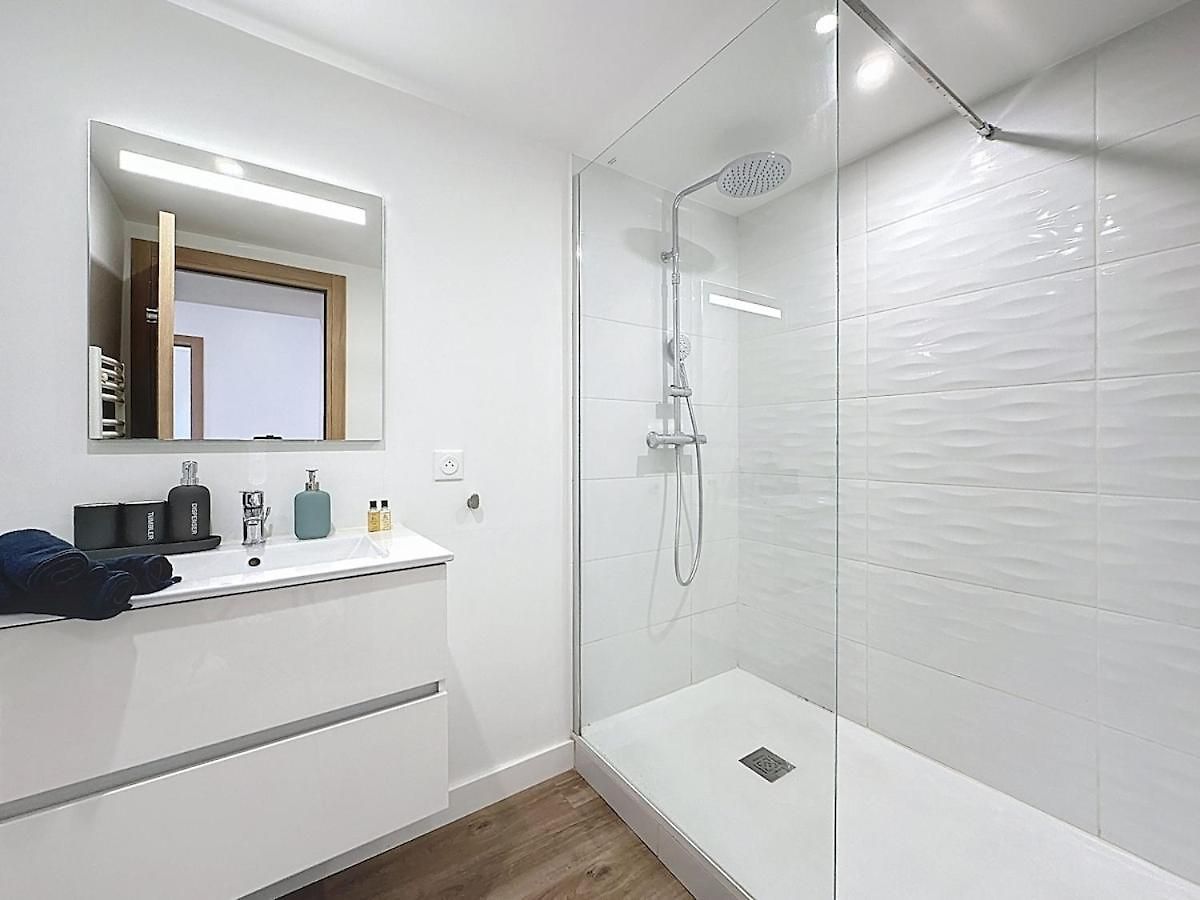 3 Air-conditioned With Unobstructed View Apartment Nice