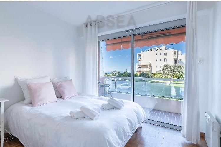 Family Pool Garden View Air Conditioning Sleeps 5 *