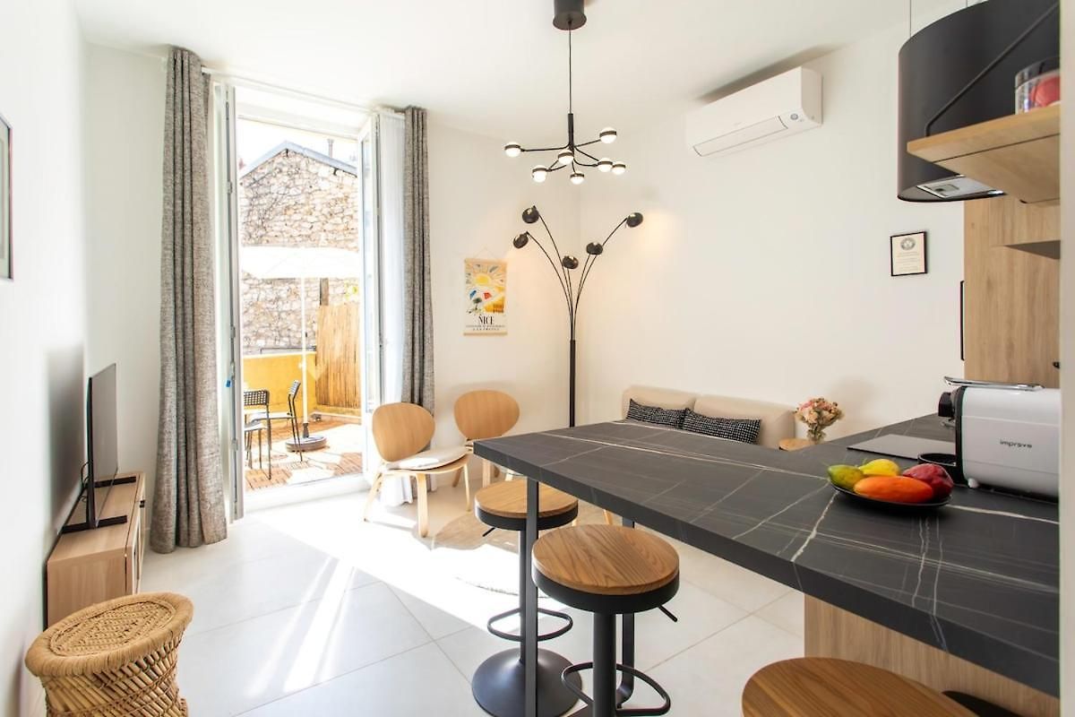 #35 Staywizus - Carlone 5min From The Ac & Terrace Appartement