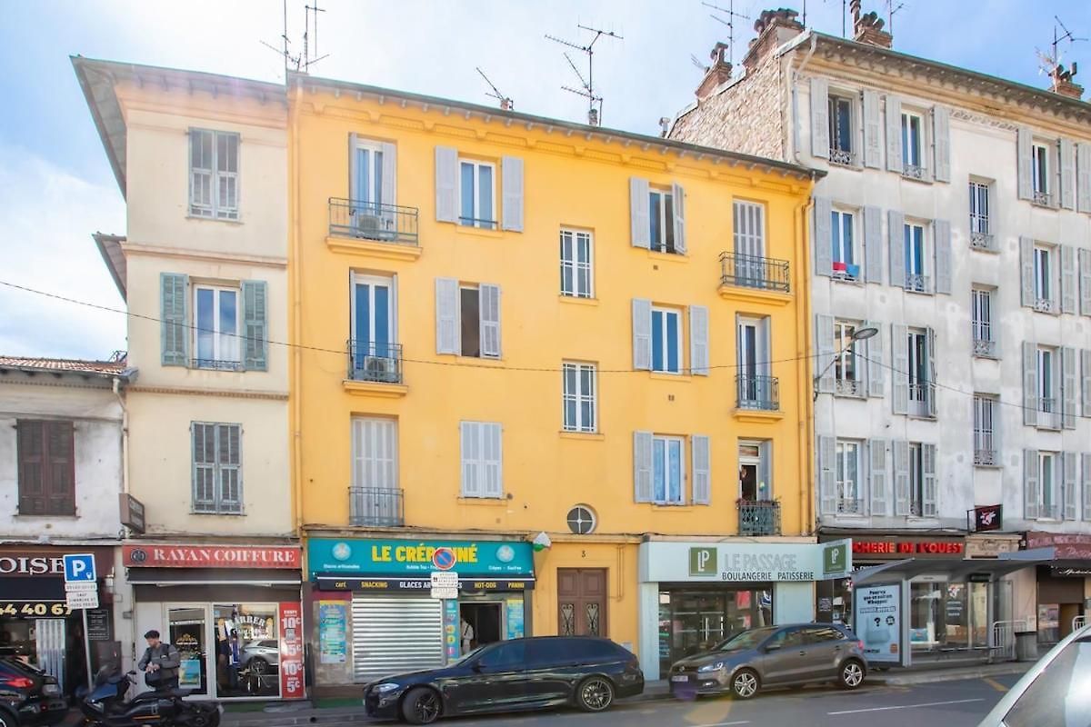 #35 Staywizus - Carlone 5min From The Ac & Terrace