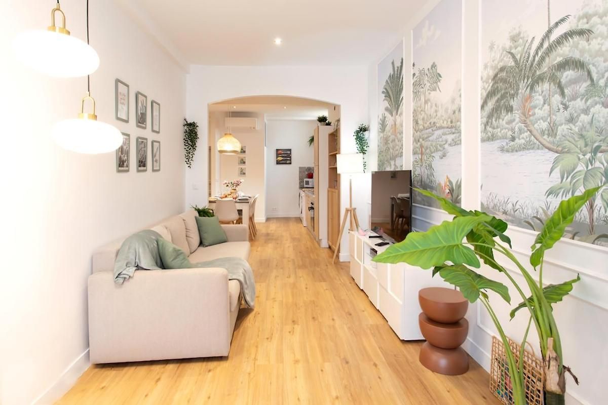 #34 Staywizus - Lamartine 3 Bdr Ac Balcony 10mins Walk To Old Town