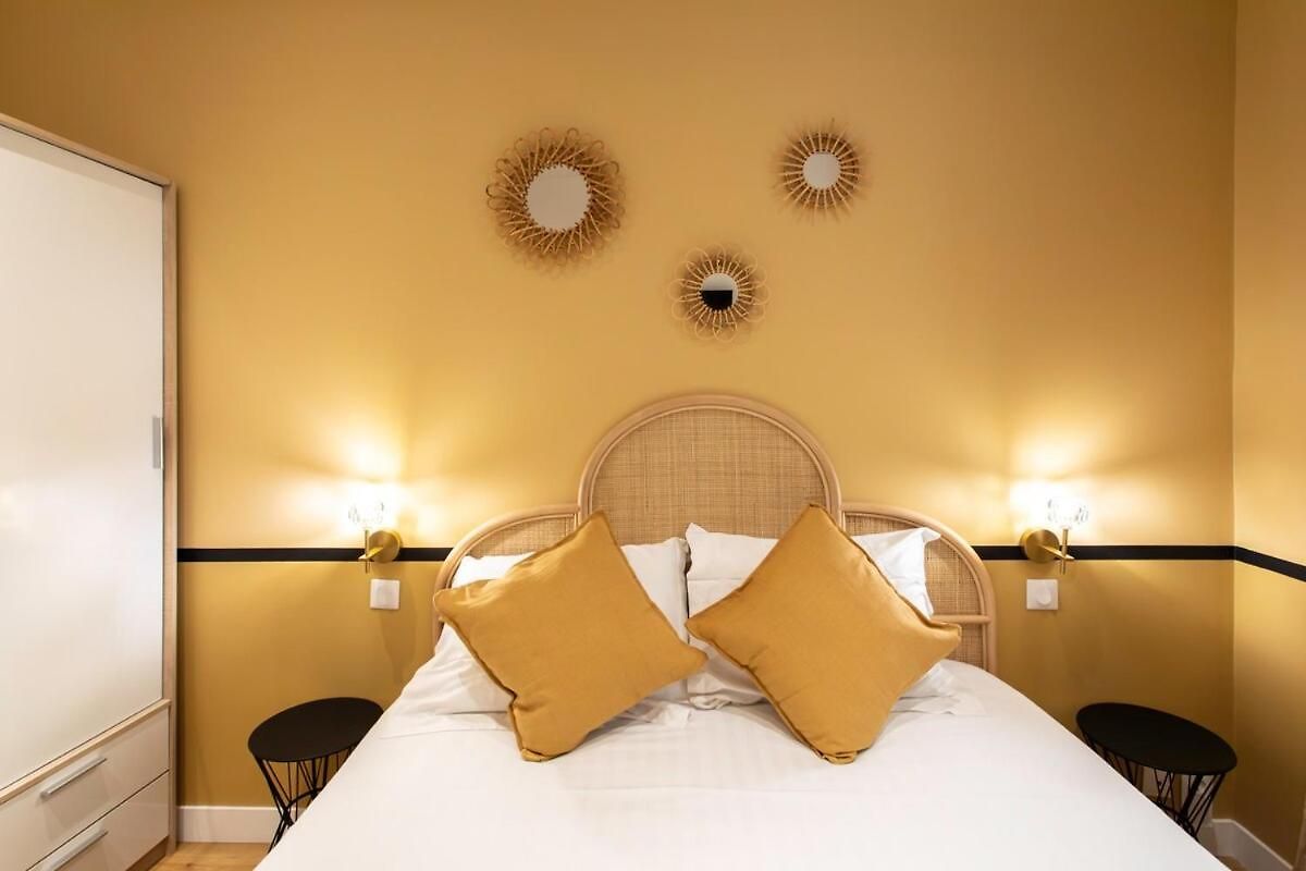 #34 Staywizus - Lamartine 3 Bdr Ac Balcony 10mins Walk To Old Town Appartement