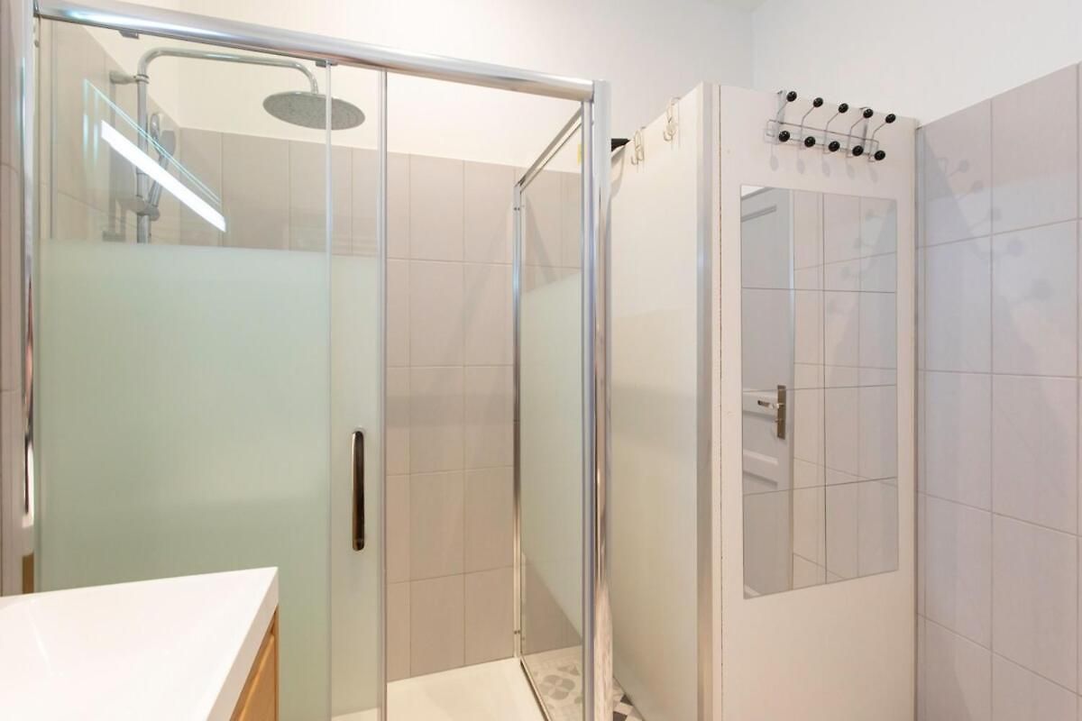 Appartement #34 Staywizus - Lamartine 3 Bdr Ac Balcony 10mins Walk To Old Town
