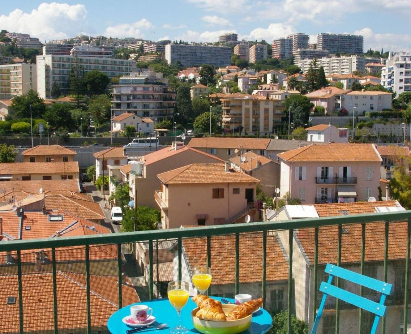 Studiolaprom, Sur La Promenade Des Nice