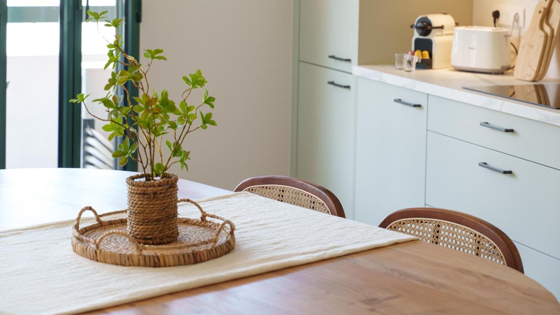 Renting - Fleurs - Luxury Terrace Quiet Private Parking Nice