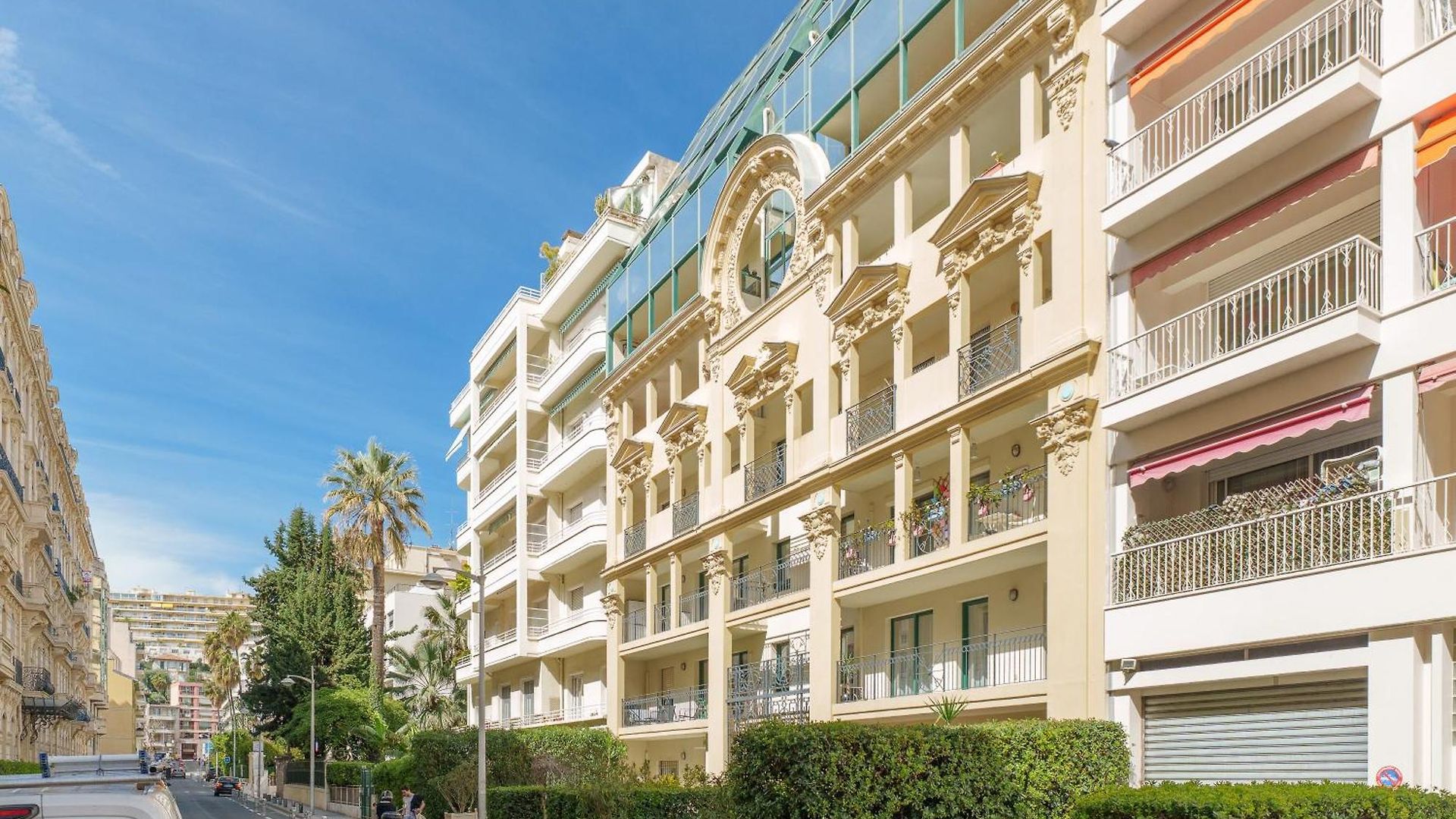 Renting - Fleurs - Luxury Terrace Quiet Private Parking Apartment Nice