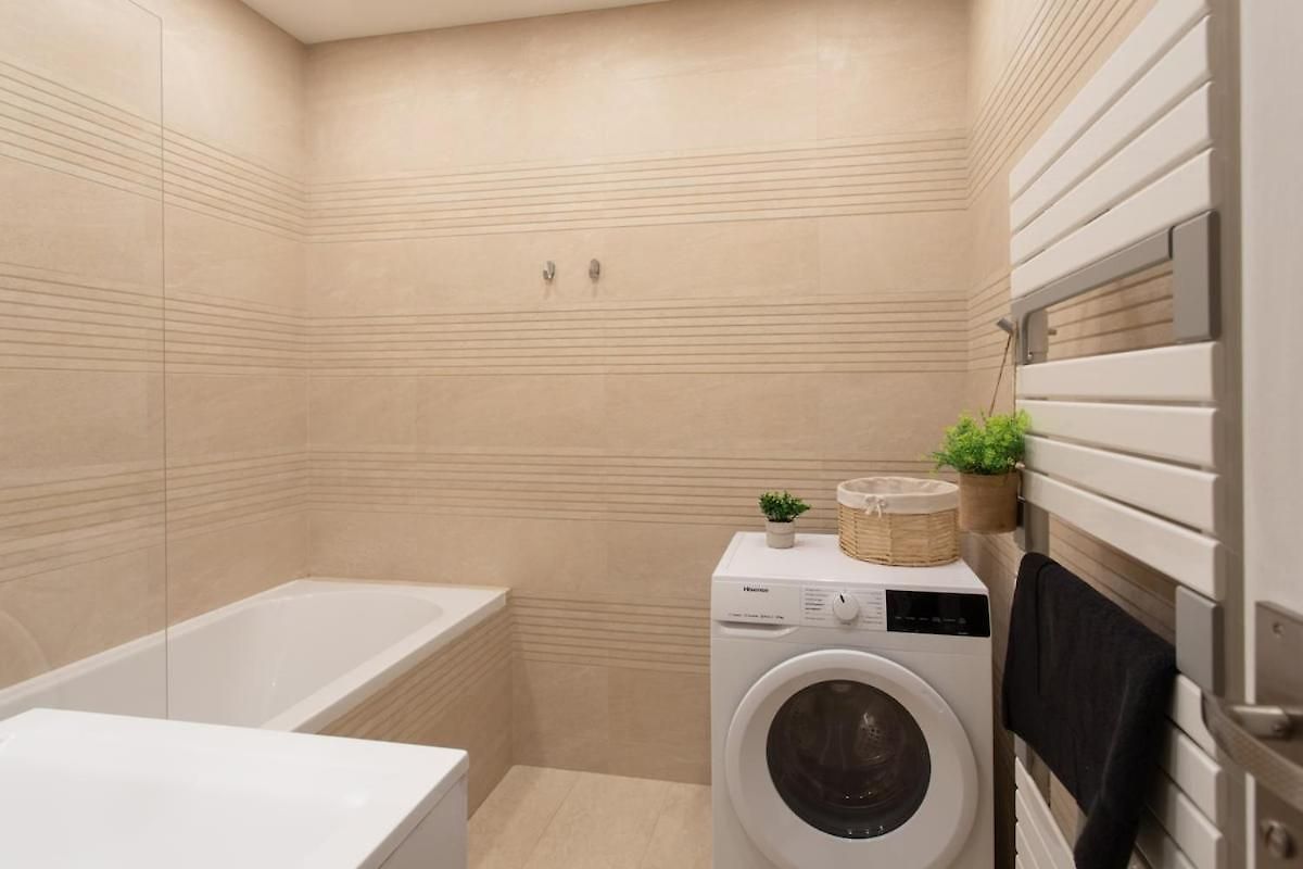 L38 Staywiz Us - Fleur 7min Walk To Beach,free Park,balc&ac Nice