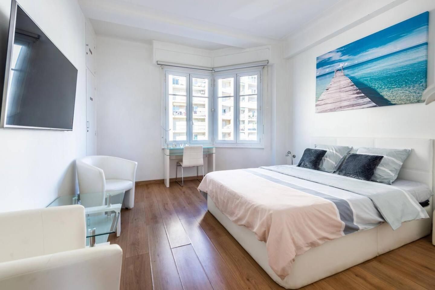 Modern Sea View On Promenade Des *