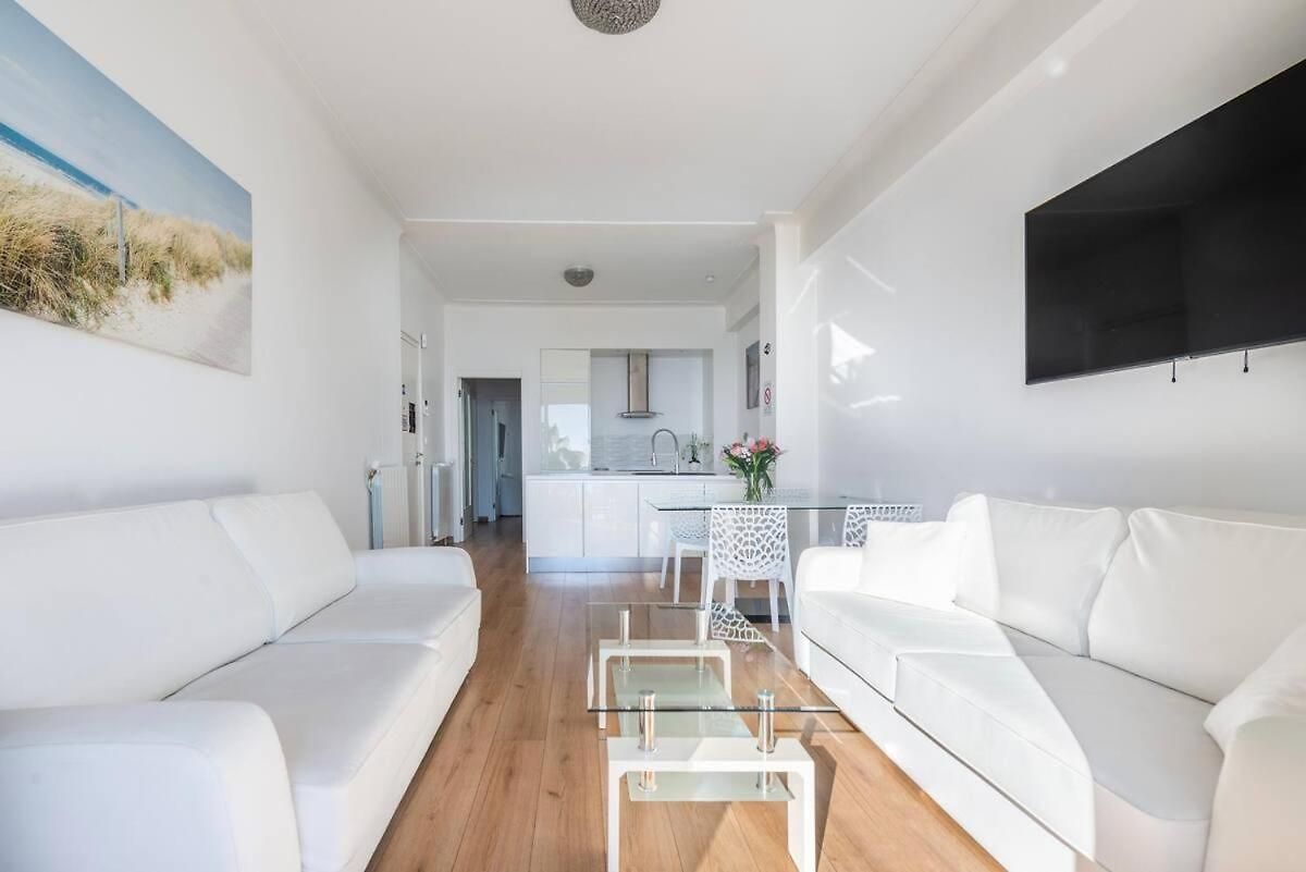 Modern Sea View On Promenade Des Apartment