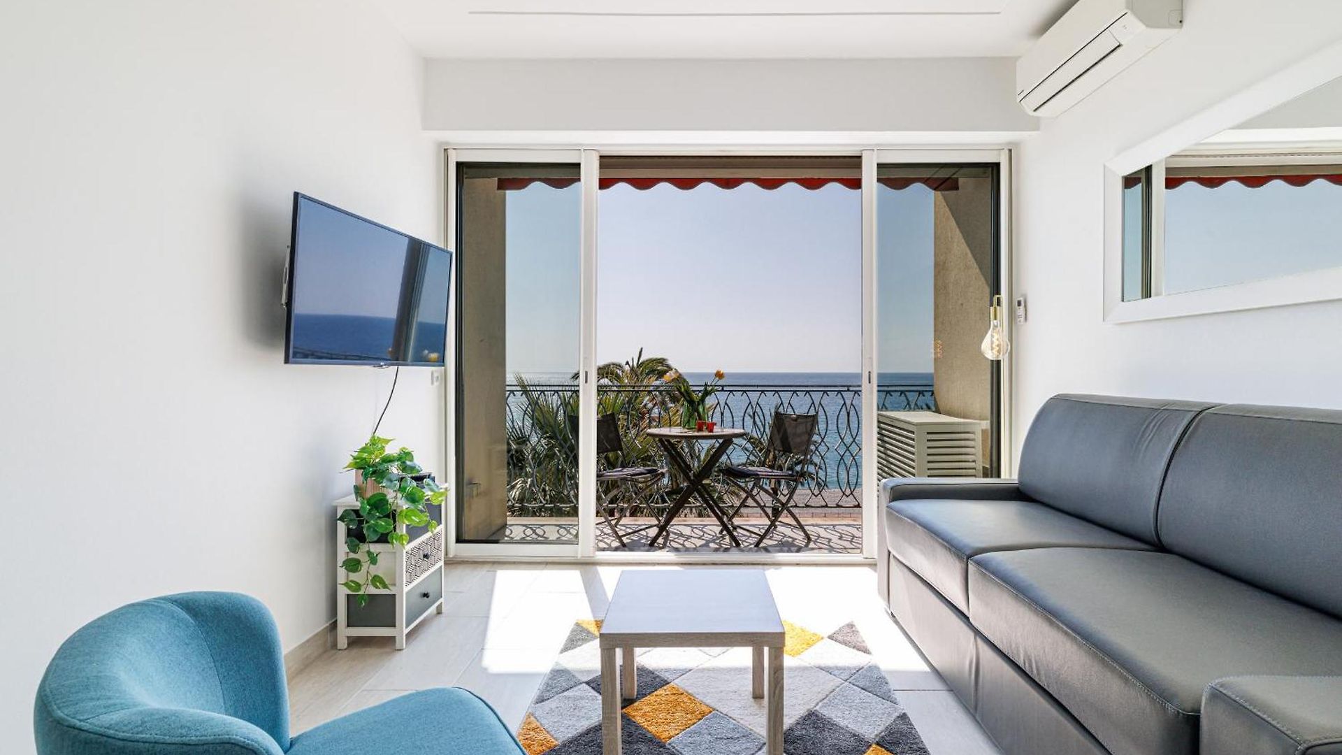 Apartment Sea View - Lovely Promenade Des