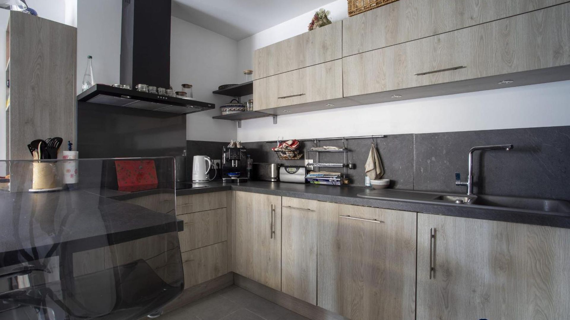 Air-conditioned Near Libération District Appartement Nice
