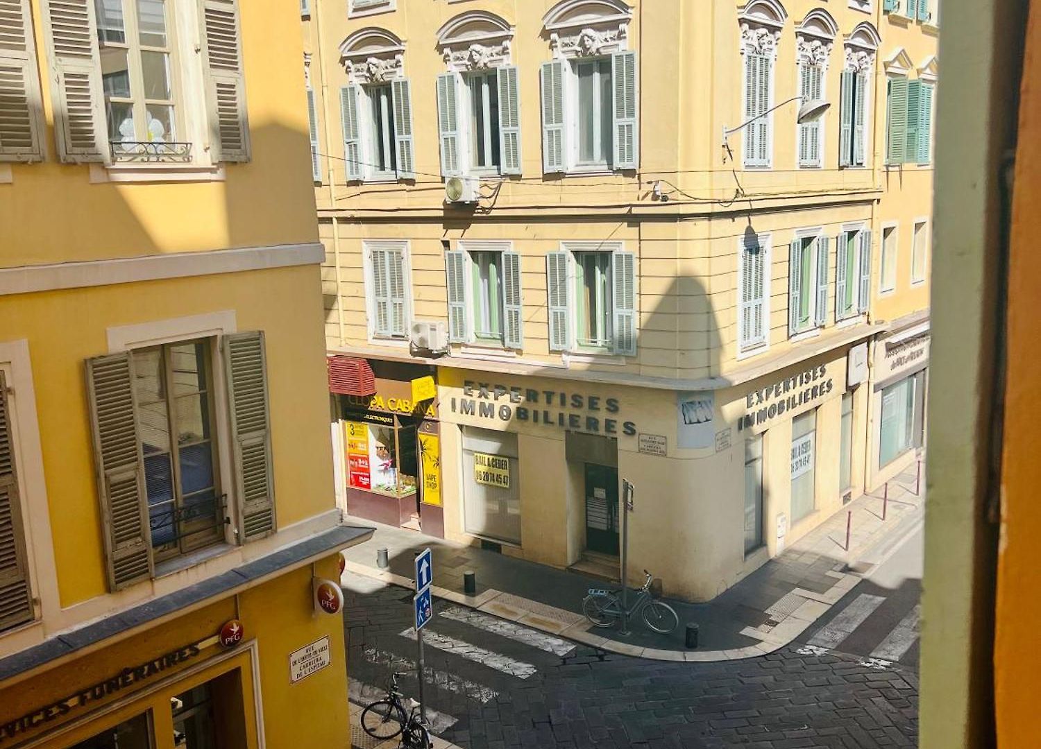 Appartement Old Town Prime, 1 Min & Massena Square, *
