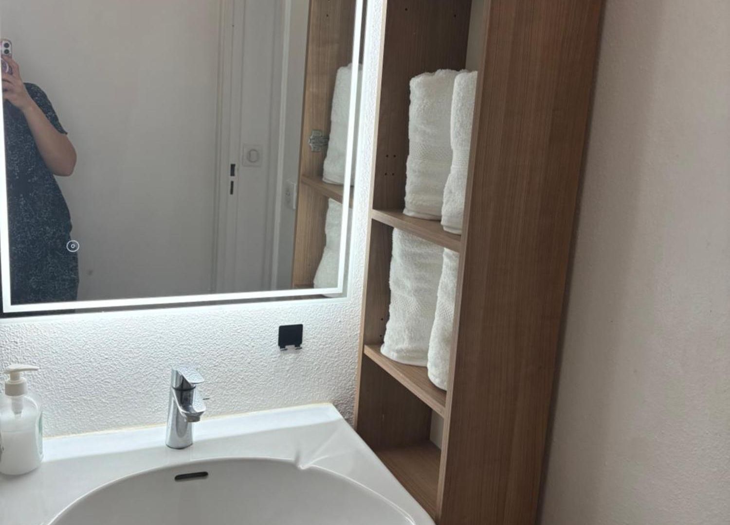 Proche Aéroport Et Appartement