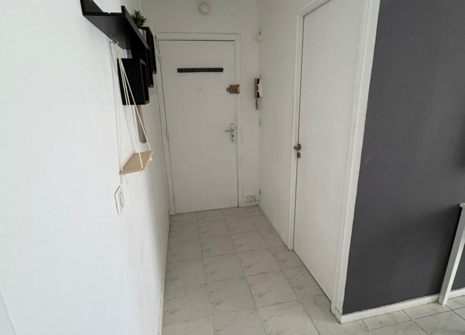 Proche Aéroport Et Appartement *