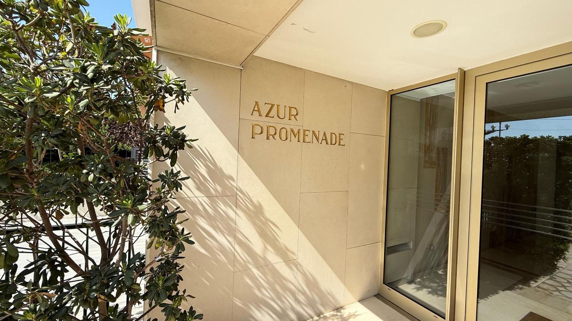 Azur Promenade *