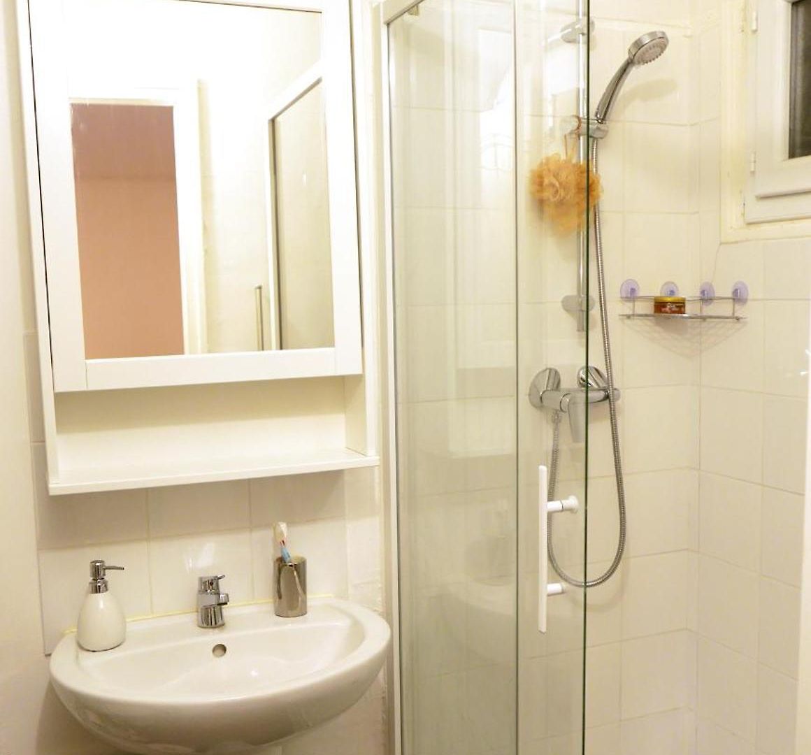 A Nice, Beau Quartier Mont Boron Apartment Nice