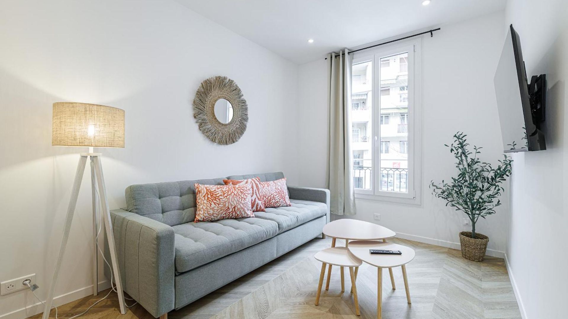 Appartement Large & Confort 2 Bdr Renovated Nice