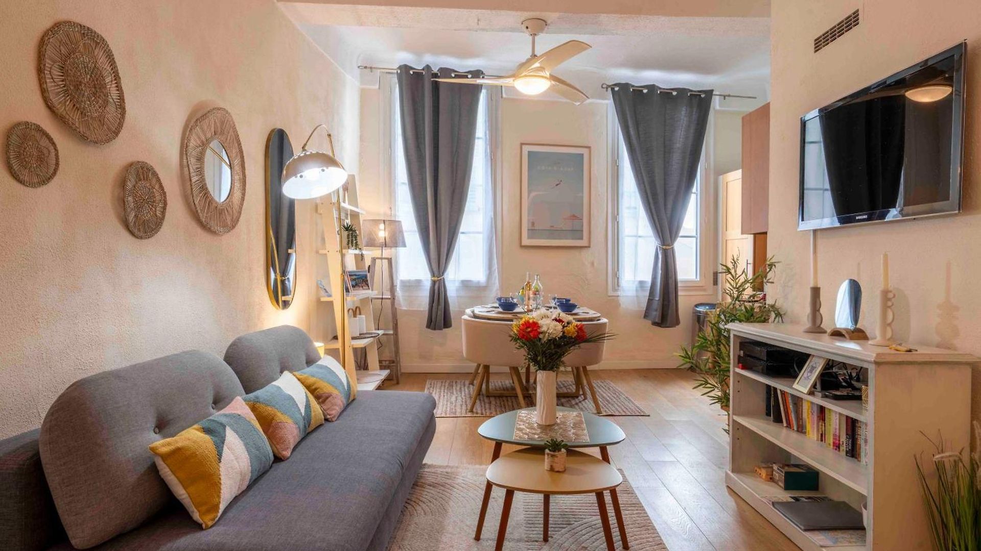 Apartment Charming Flat, Fully Equipped, Air Conditioning, Only 300m - La Loge