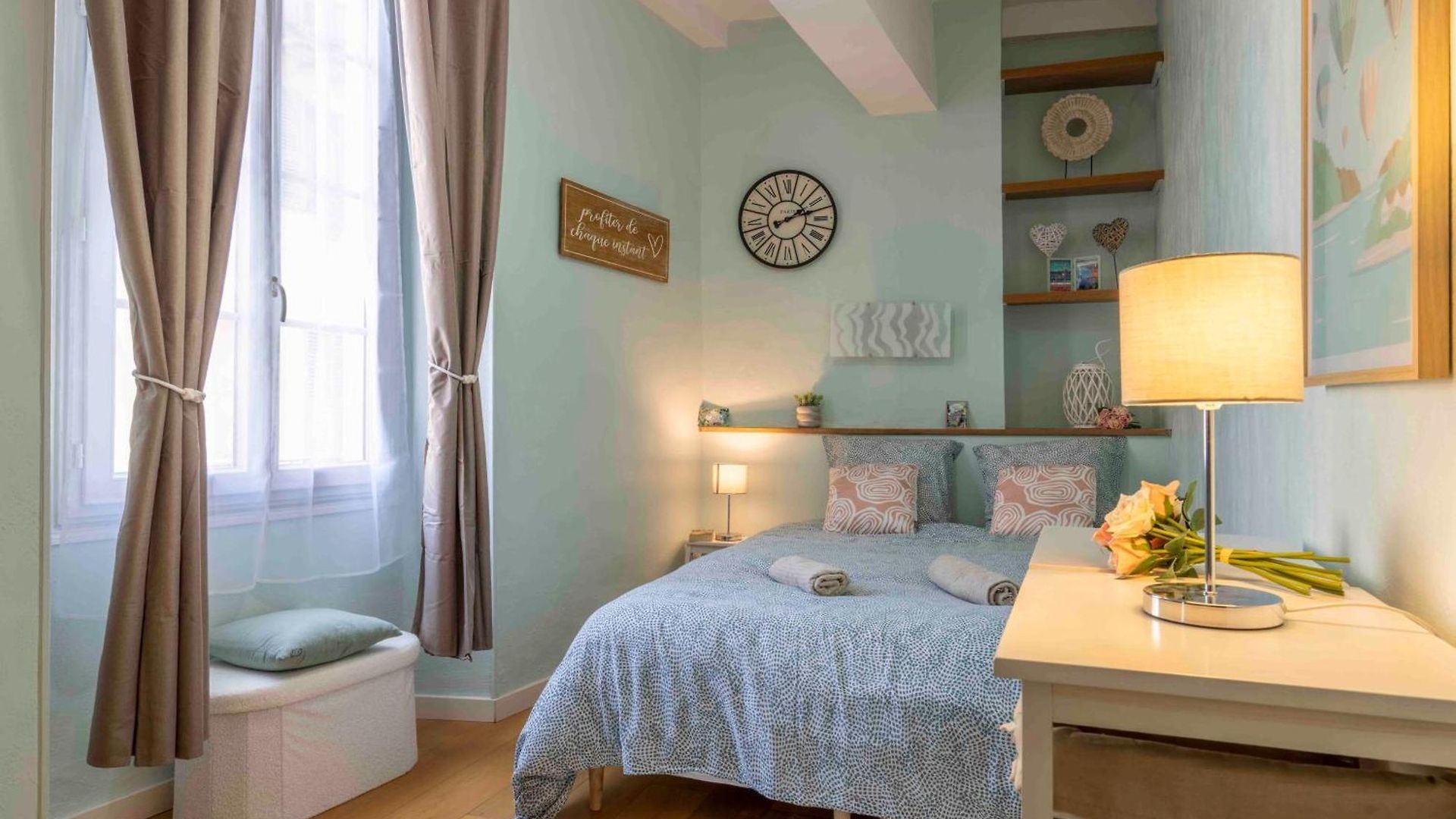 Apartment Charming Flat, Fully Equipped, Air Conditioning, Only 300m - La Loge *