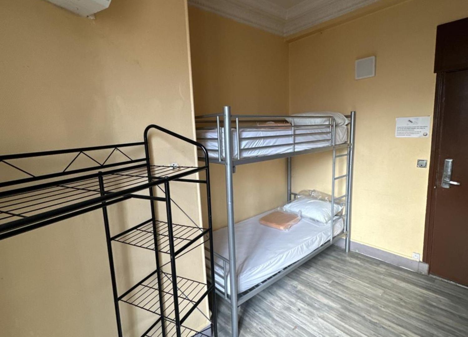 Simple Stay-centre Au Calme *