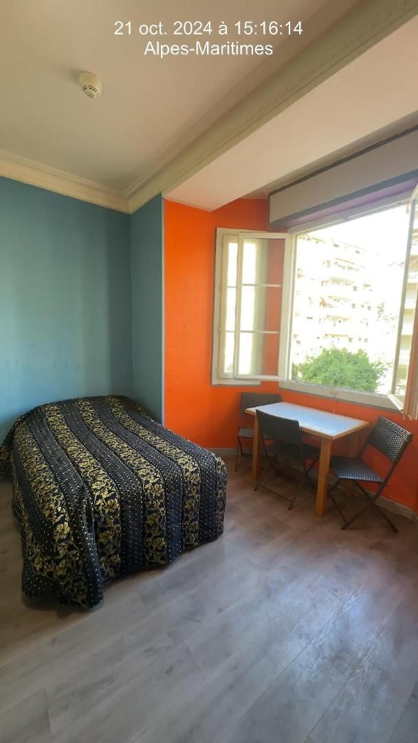 Appart hôtel Simple Stay-centre Au Calme *