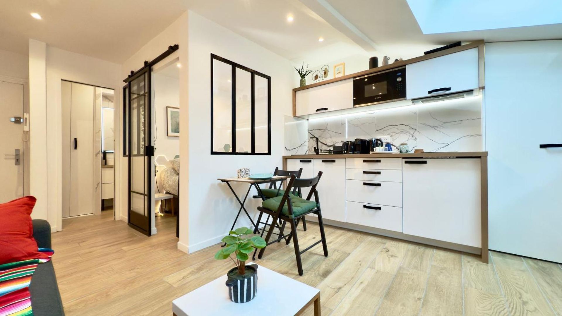 Ze Perfect Place - Magnifique Vieux Appartement