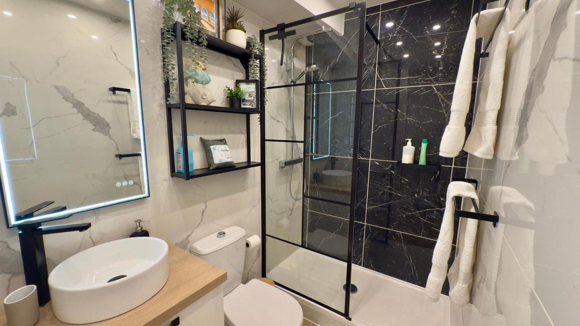Ze Perfect Place - Magnifique Vieux Appartement