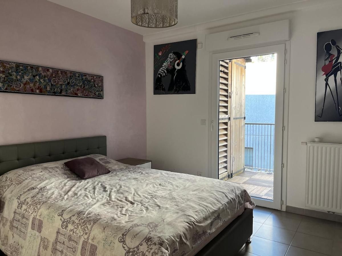 Appartement 3 Pièces Au Pied De La Promenade Du Paillon *