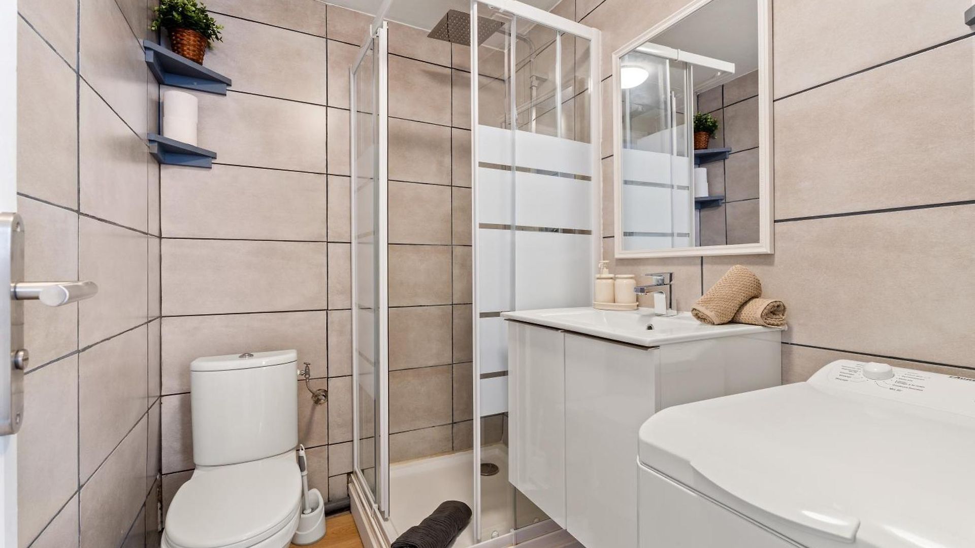 Renting - Clemenceau - Riviera Cocoon Calm Elegance Design Appartement Nice