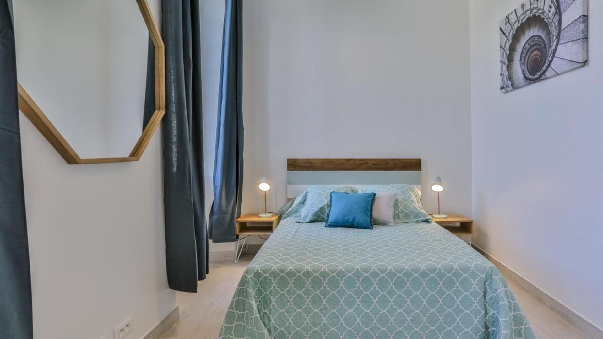 Appartement My Casa - Garib - Place Garibaldi - 4 Bedrooms - Balcony