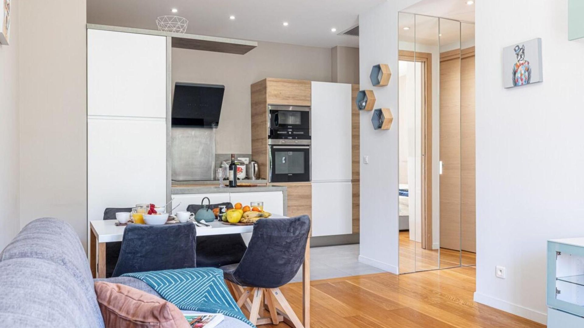 Joffre 49-d - Charming 2 Bedroom - Carré D'or Nice