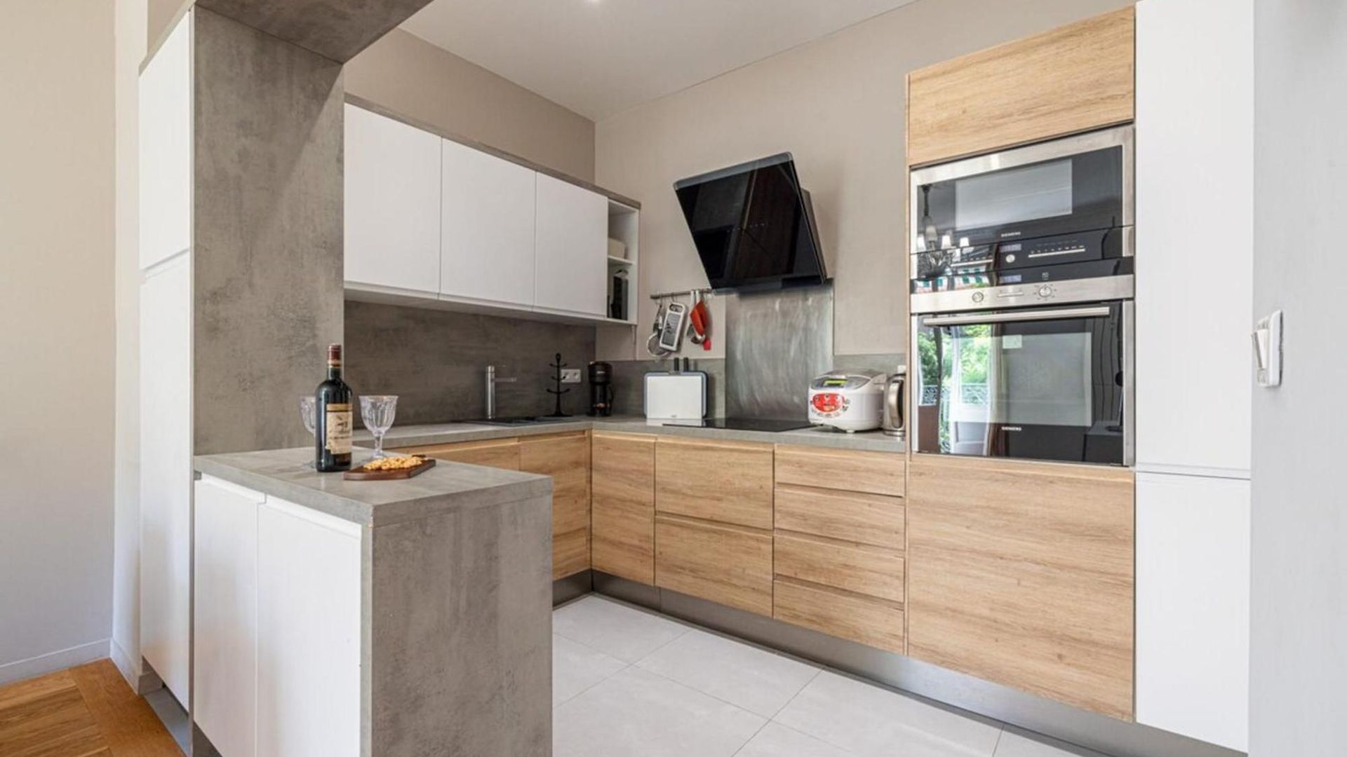 Appartement Joffre 49-d - Charming 2 Bedroom - Carré D'or