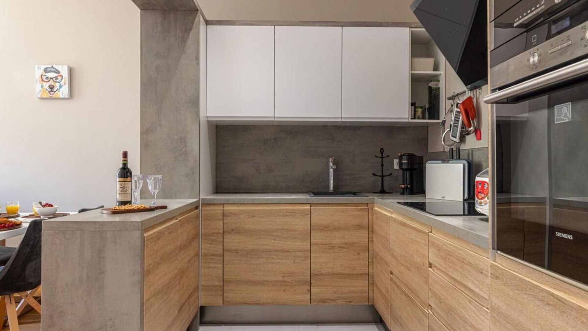 Joffre 49-d - Charming 2 Bedroom - Carré D'or
