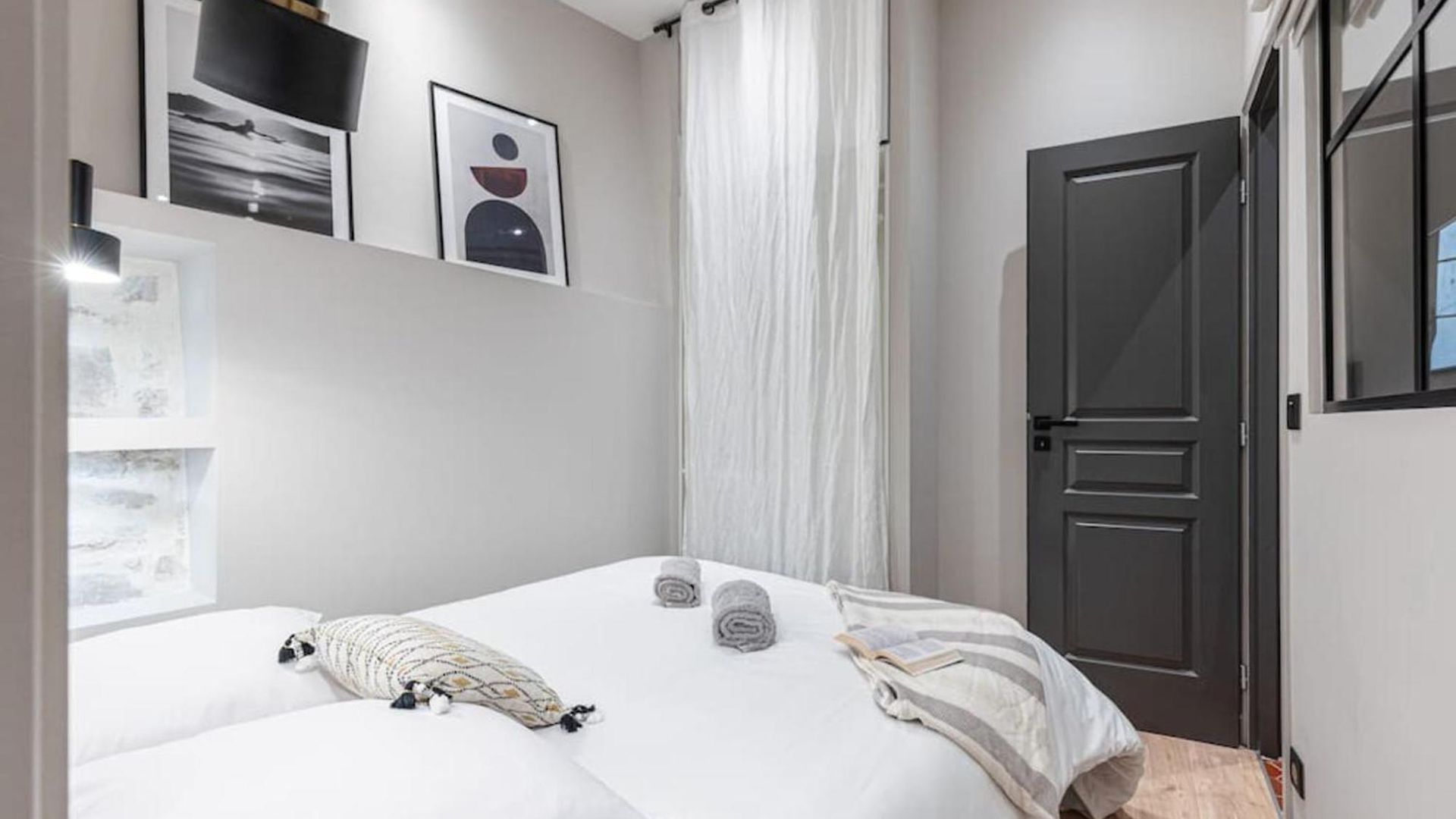 My Casa - La Croix - Old Town Modern - 2 Bedrooms * Nice