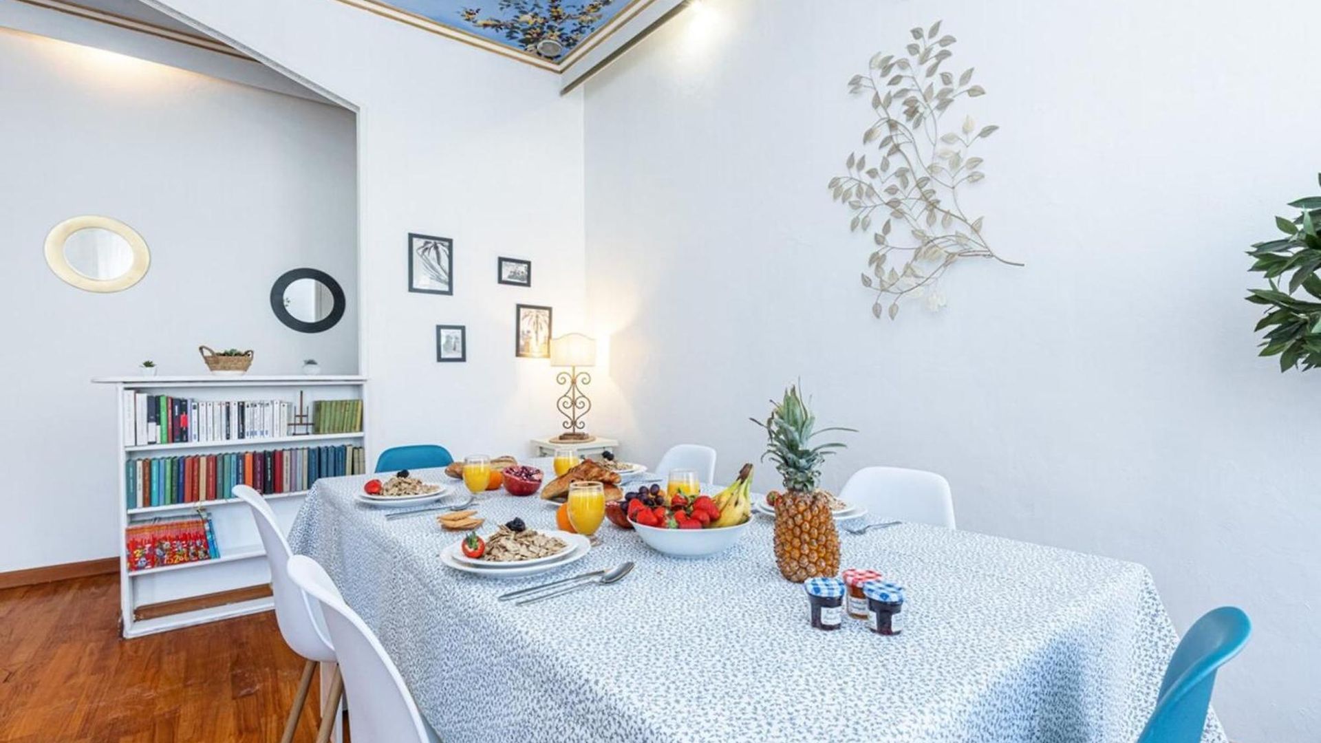 Apartment Risso - Comfortable 3 Bedrooms With Balcony