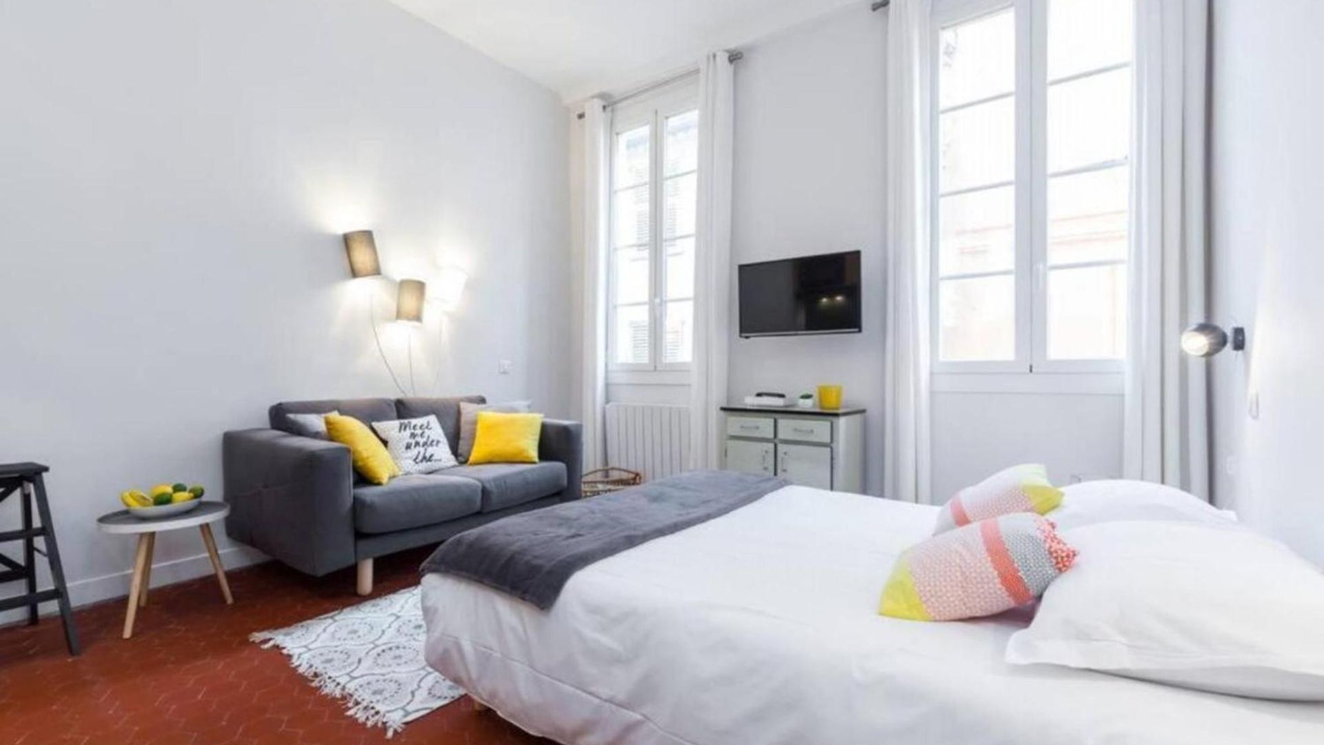My Casa - Droite - Bright In The Old Town Apartment