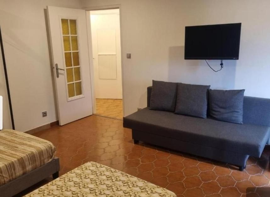 F3 ,appartement Climatisé Neuf, Magnifique Vue Sur Et Aéroport, Proche Tram Et Gare Sncf 1 Min,aéroport 3 Minutes, 3 Rooms, New Ac Apartment, Magnificent Sea&airport Views, Close To Tram&sncf Train Station 1 Min, Airport 3 Min
