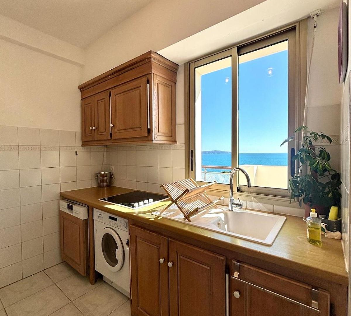 Nice, Exceptional Sea View, Floor, Parking Apartment Nice