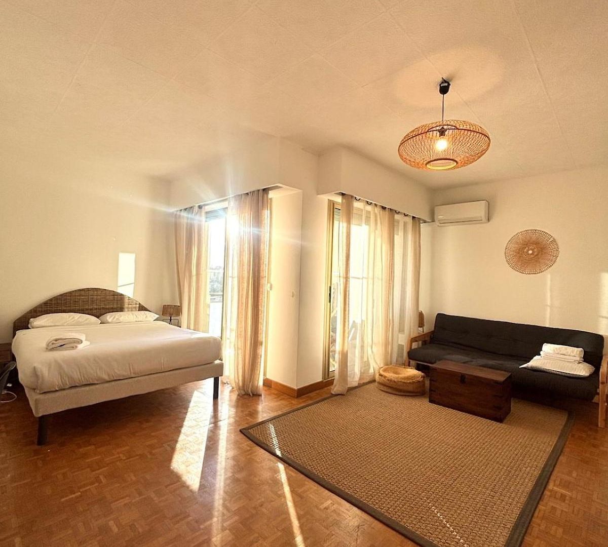 Nice, Exceptional Sea View, Floor, Parking Nice