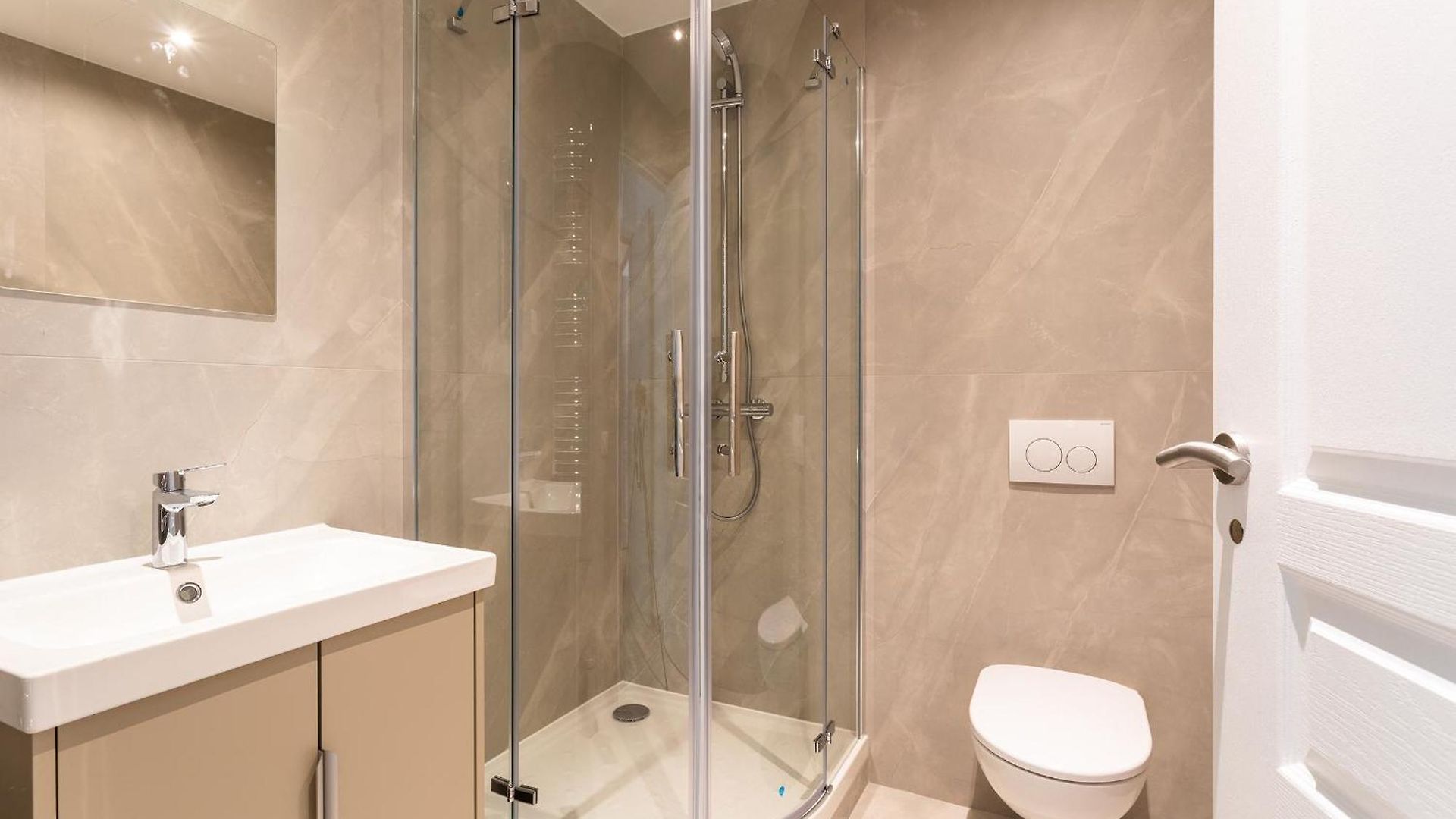 Villa Nidazur Vi4413 By Riviera Homes *