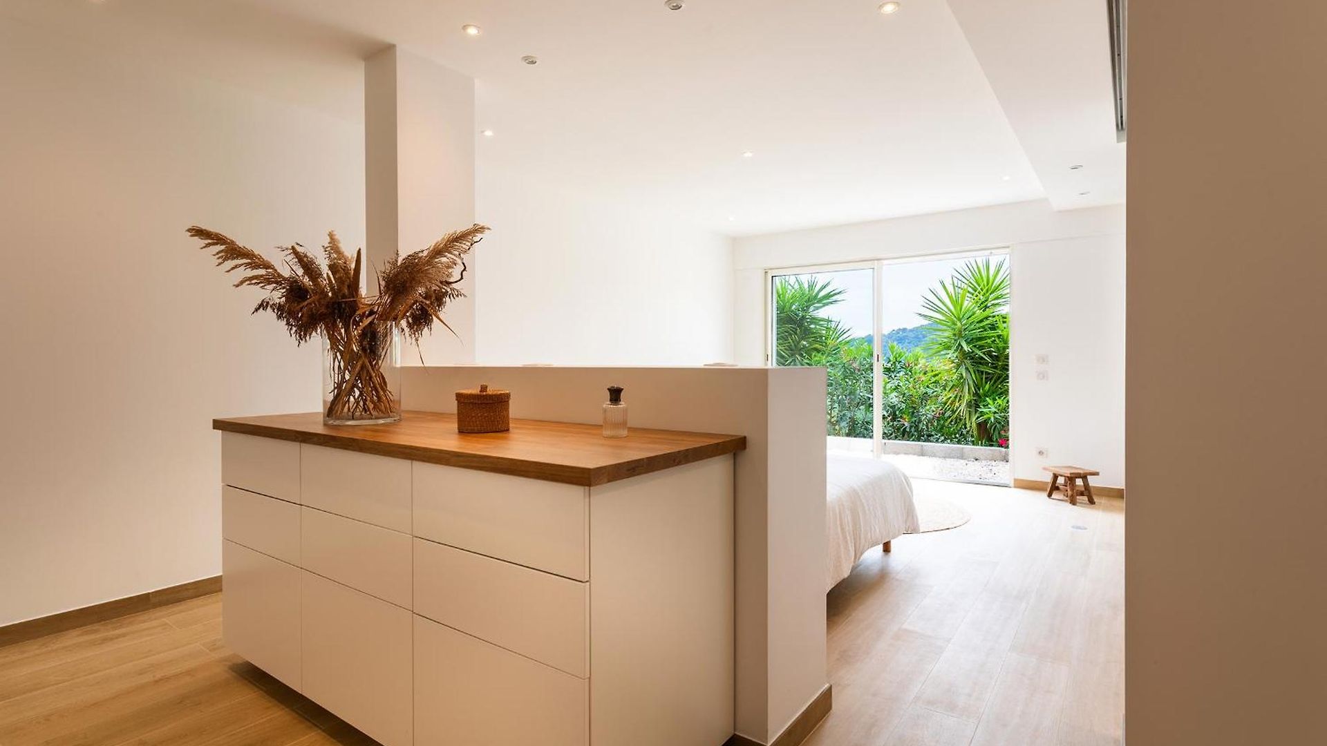 Nidazur Vi4413 By Riviera Homes Villa Nice