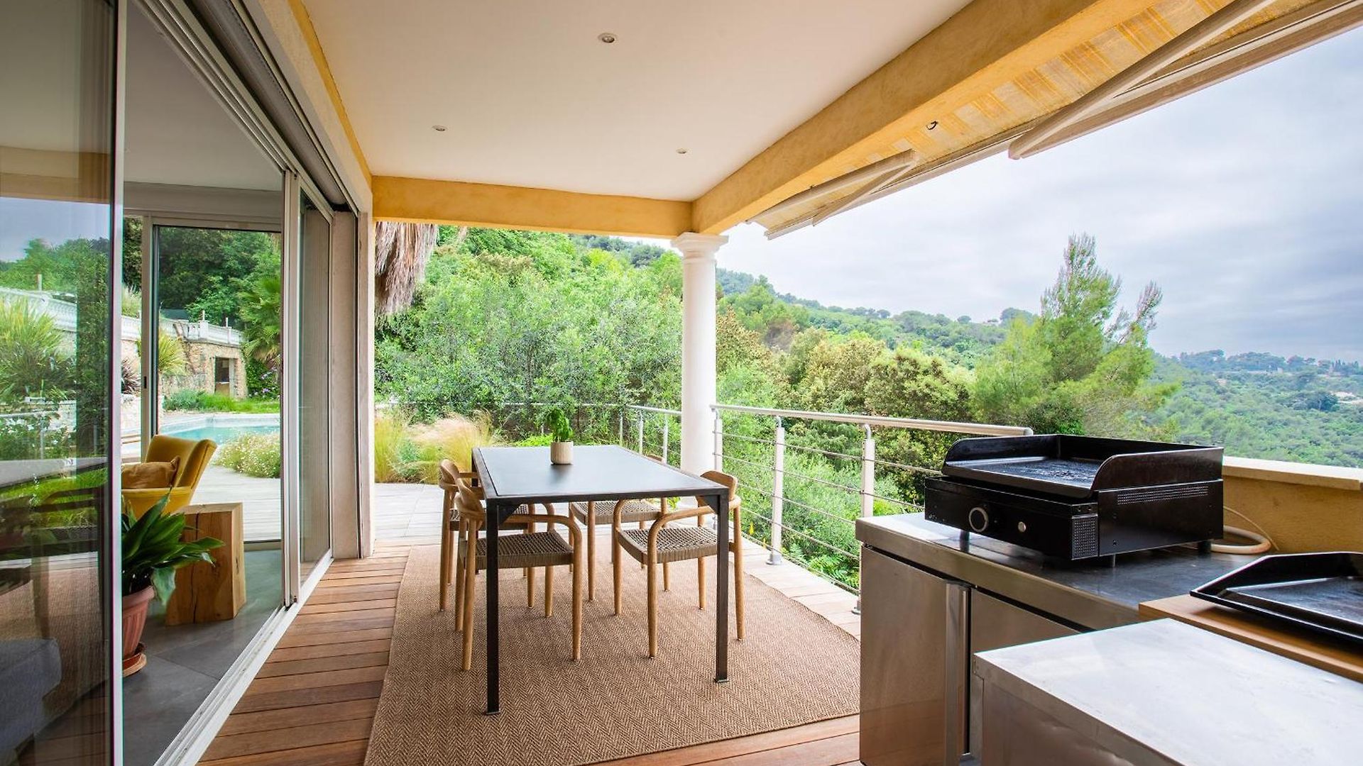 Nidazur Vi4413 By Riviera Homes Nice