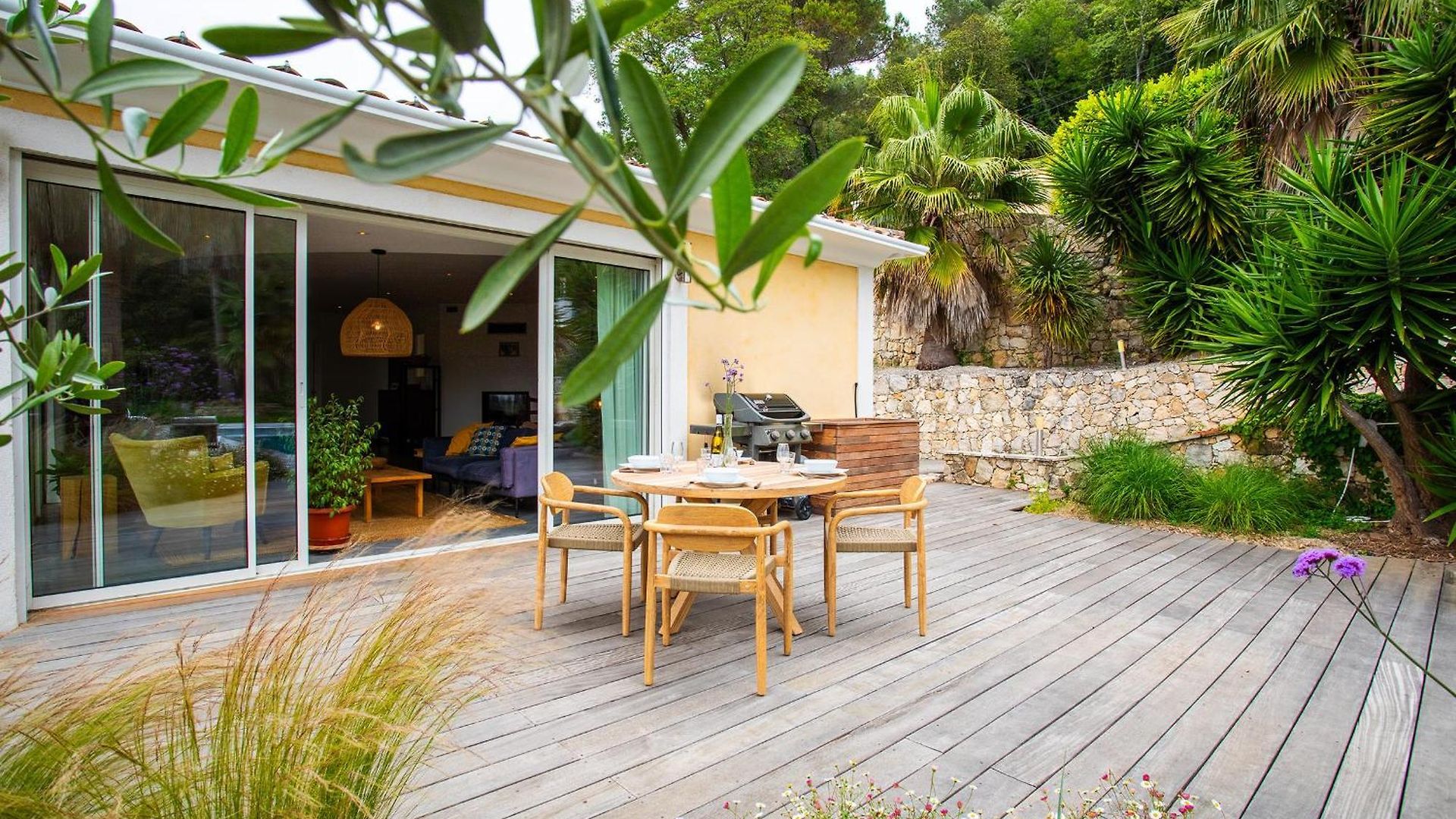 Villa Nidazur Vi4413 By Riviera Homes