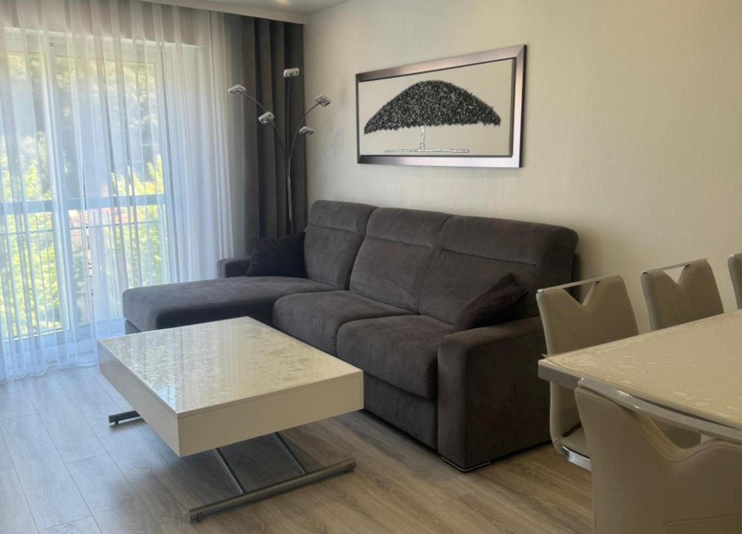 Appartement Neuf Près De La