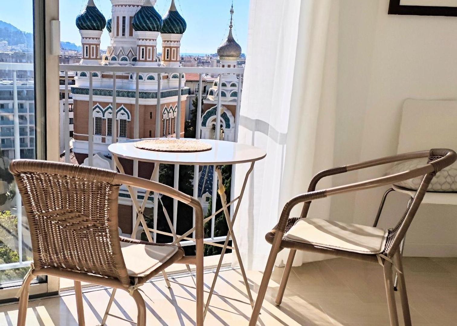 3p 72m2 Climatisé Vue Exceptionnelle Cathédrale St Nicolas Et Appartement *