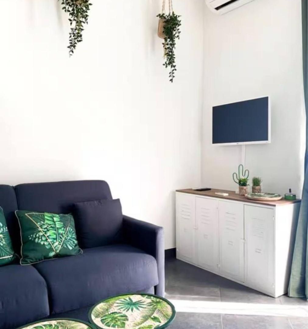 Appartement Charmant, Hyper Centre, à 3min Centre