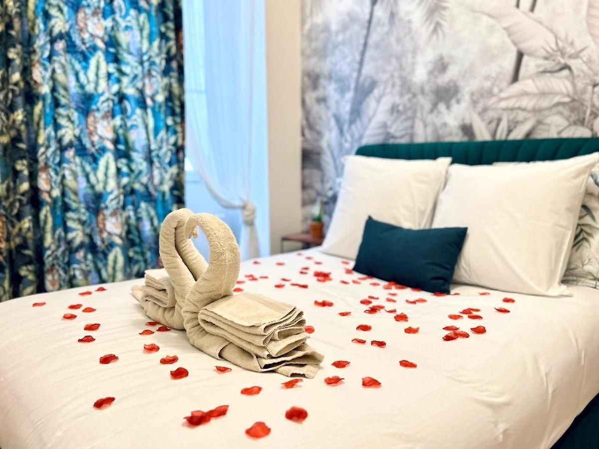 Old Town Vibes - 5min To Sea - Ac Apartment