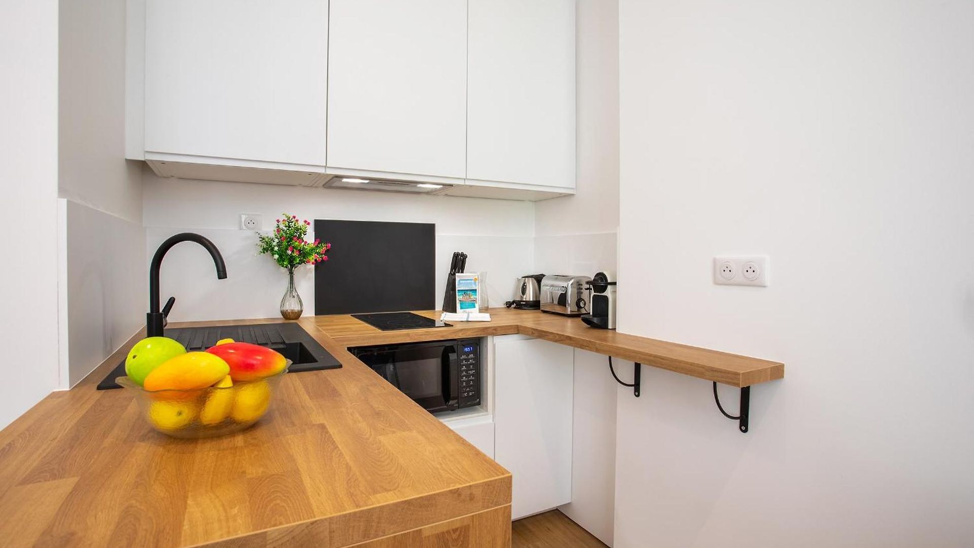 Apartment Iconic Ap4460 By Riviera Homes Nice