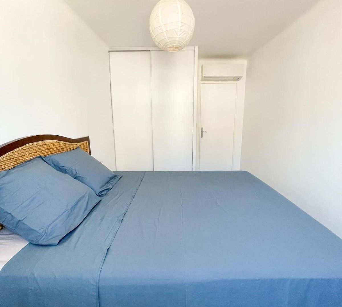 Apartment Spacious 2 Bedrooms With Parking To Port Of